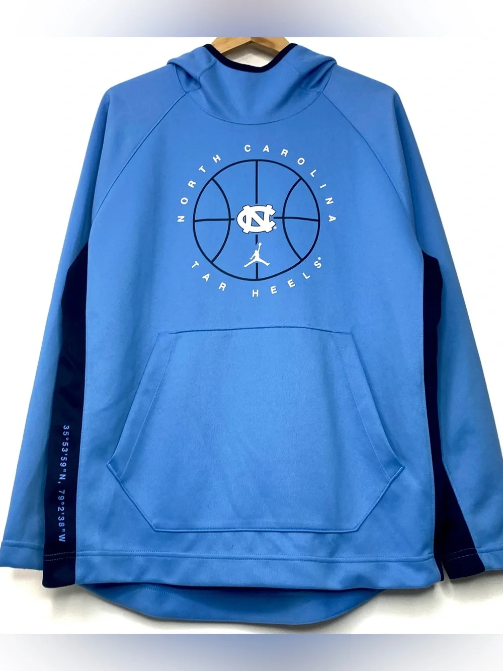 Nike Air Jordan North Carolina Tar Heels UNC Performance Hoodie Sweatshirt Large